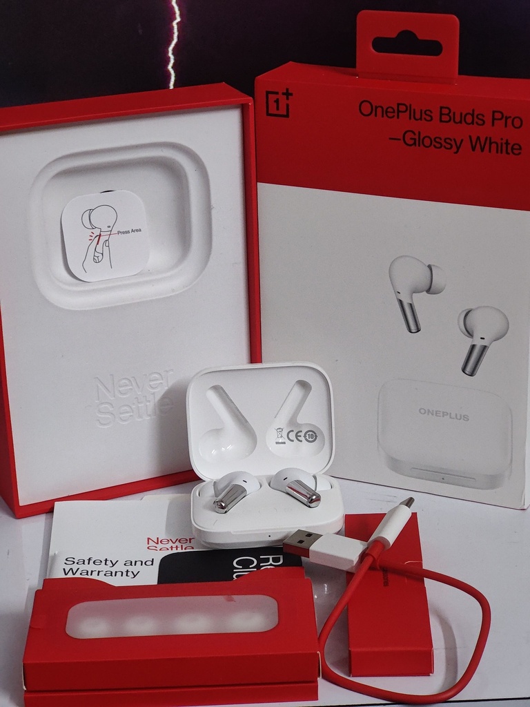 OnePlus Buds Pro 2 (or Pro) – Active Noise Cancellation, 40dB ANC, Dolby Atmos, 11mm Drivers, 39-Hour Battery